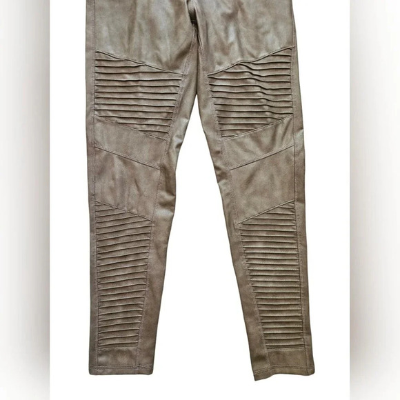 7 For  All Mankind Brown Faux Leather Fleece Lined Legging Pants -NWOT - Picture 2 of 5